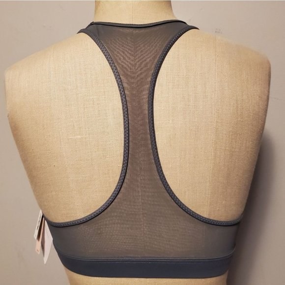 VS Sport bra Small NWT - Picture 3 of 4
